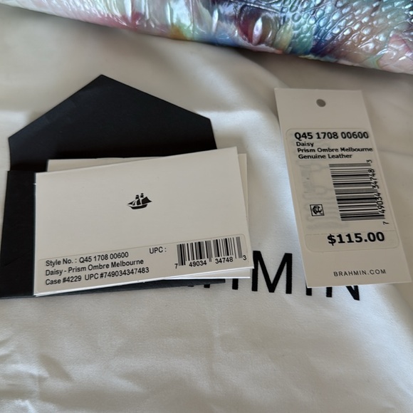 Brahmin Daisy Wristlet - Picture 3 of 4